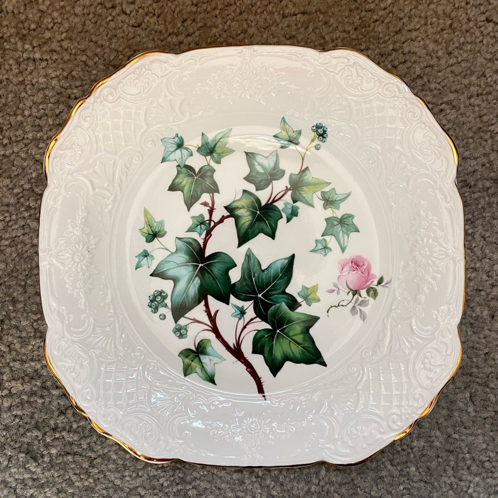 Rare Vintage Collectible Crown Dorset Square Cake Plate